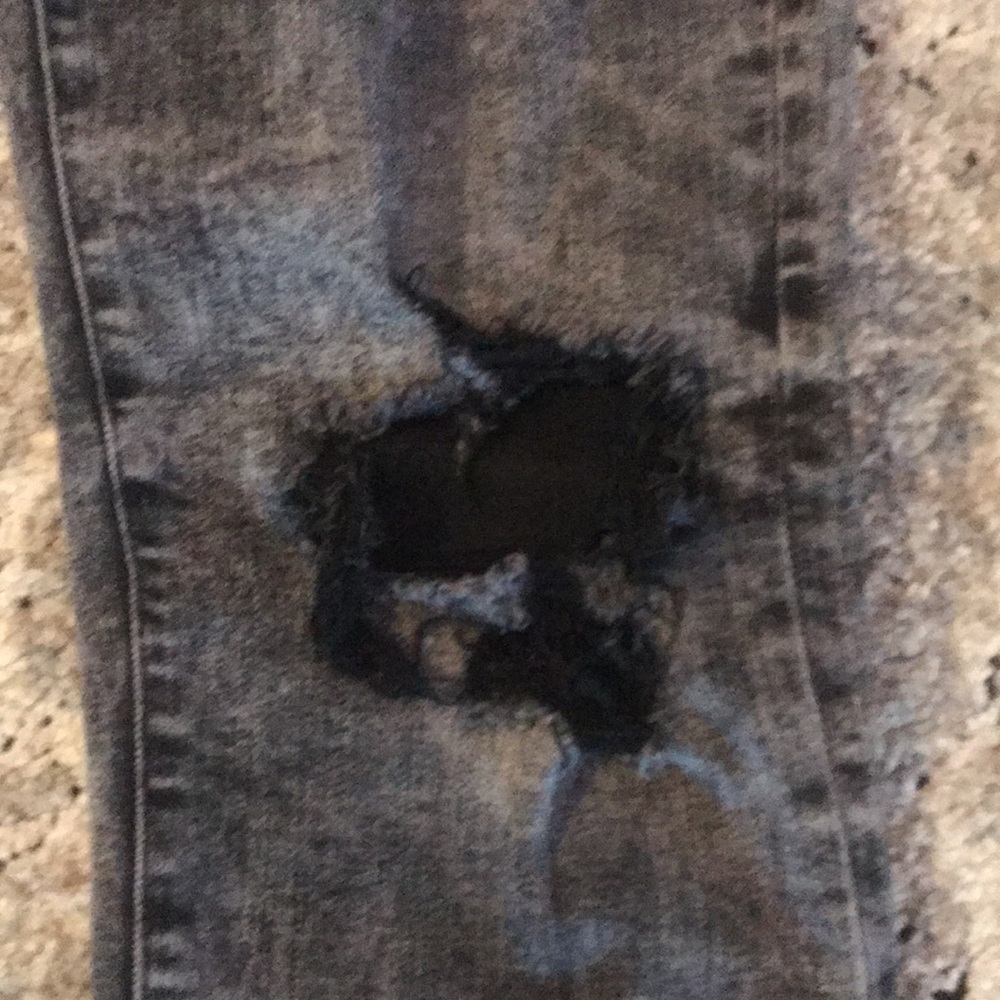 American Eagle Next Level Flex 30x34 Factory Faded Ripped Jeans - Picture 7 of 12